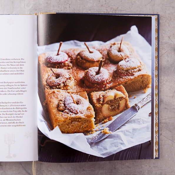 Standardbuch zur Weihnachtsbäckerei, Zimtstern und Zitronenküsschen.